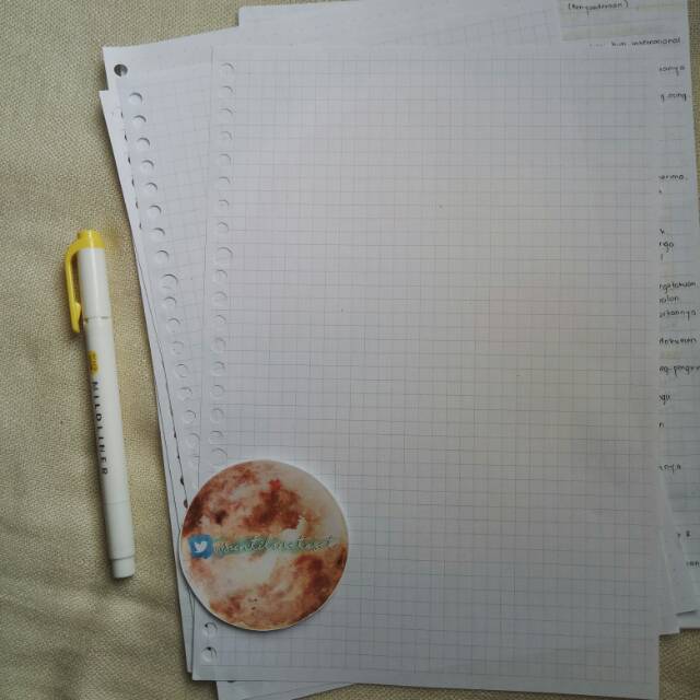 

GRID PAPER A5 DAN B5 /50lembar