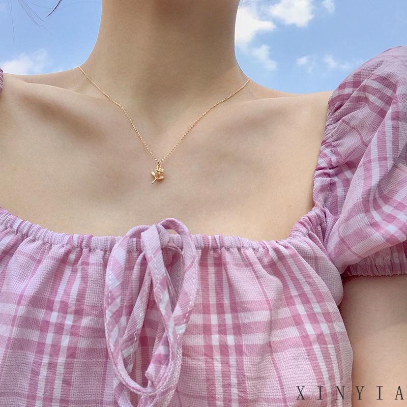 Kalung Rantai Dengan Liontin Wajah Mawar Warna Rose Gold Untuk Wanita XIA.ID