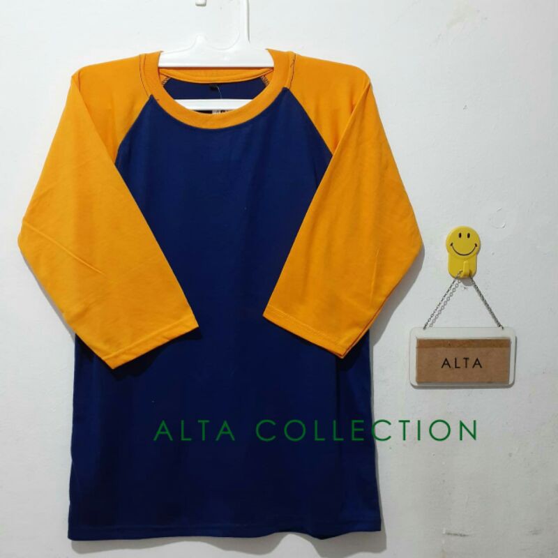 Kaos polos raglan 3/4 - biru dongker tangan kunyit