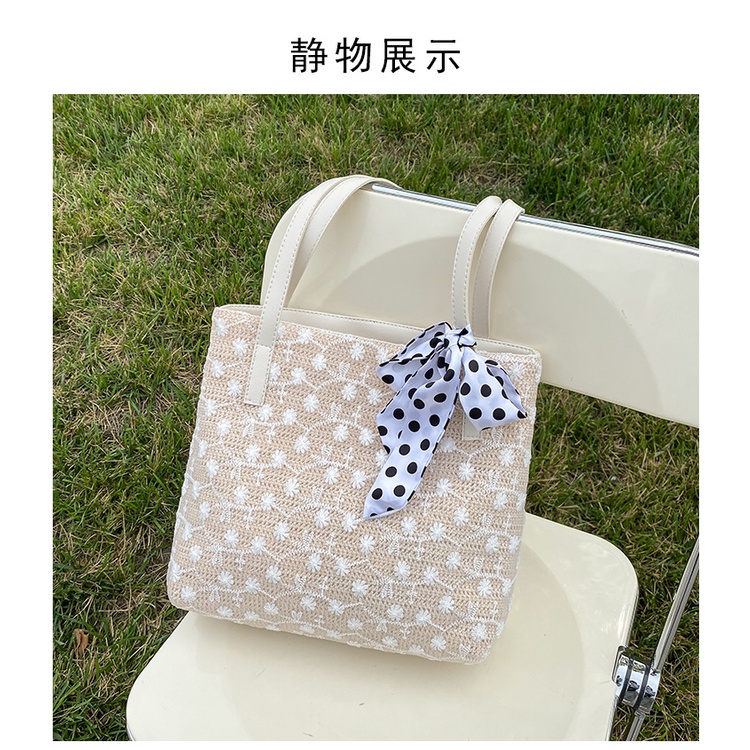 Drozenb Tas Tote Wanita Bahan Anyam Jerami Motif Bunga Putih/Totebag Fashion Korea Anyam Kulit Impor/Tote Korea Anyaman