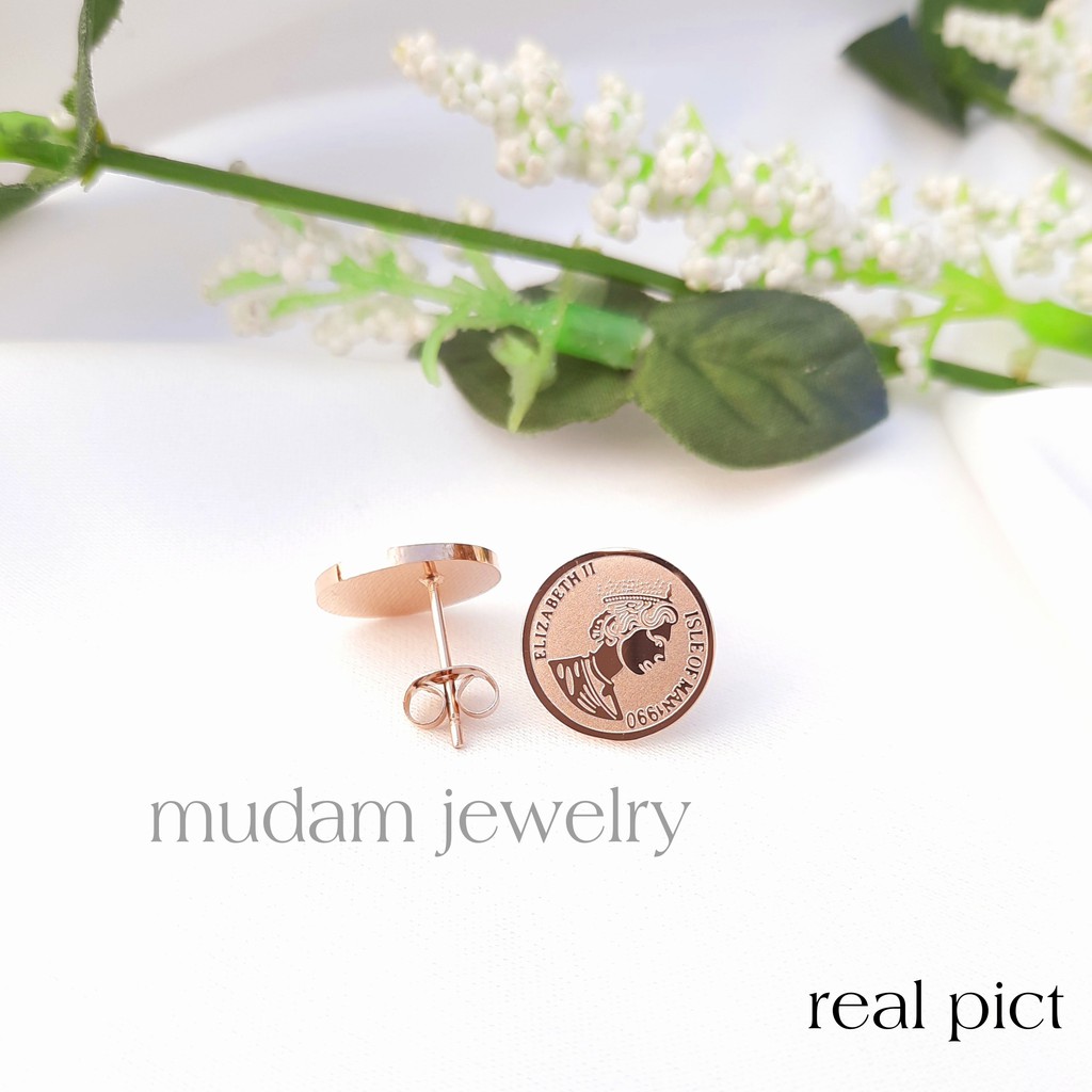 Anting Tusuk Titanium Vintage Queen Coin Tersedia Warna Rose Gold dan Gold