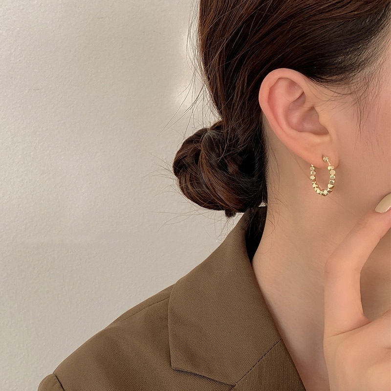 Anting Stud Bentuk Geometris Warna Emas Gaya Vintage Korea Minimalis Untuk Wanita