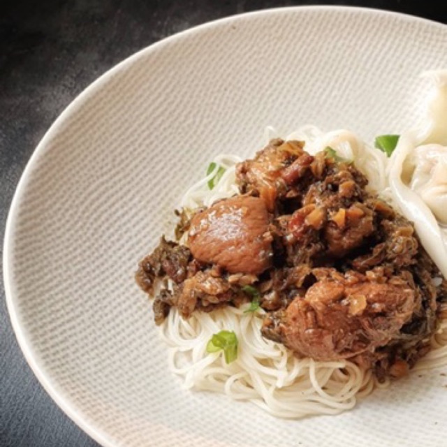 

HOMEMADE BABI HONG (TUN NYUK)