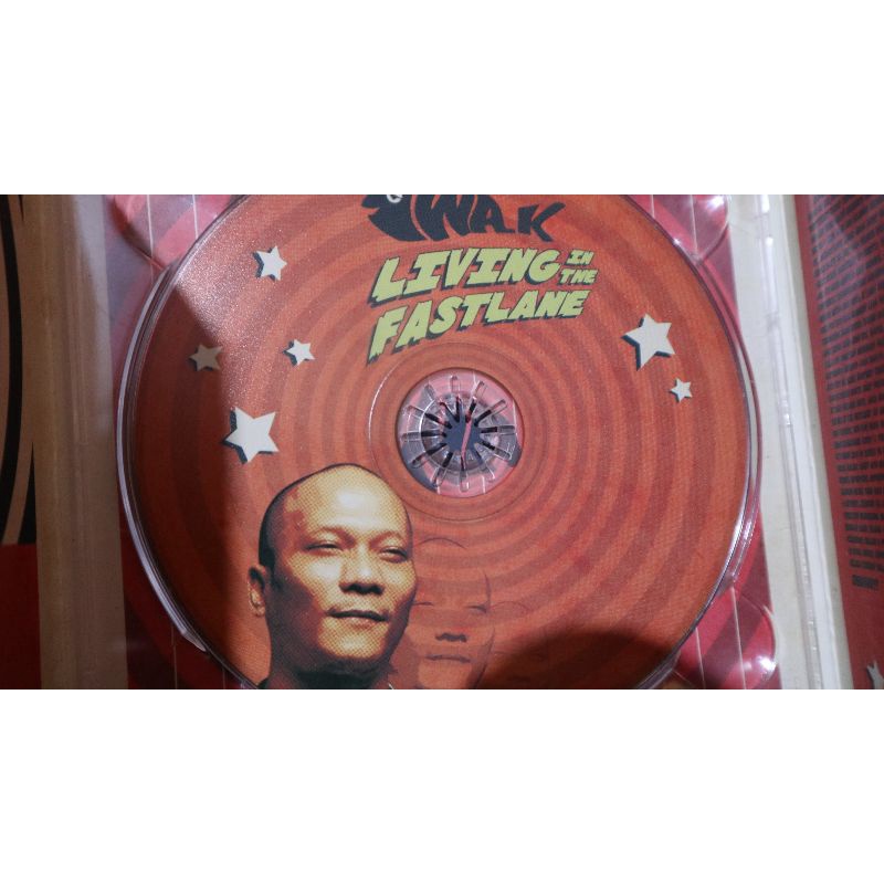 cd iwa k living in the faslane