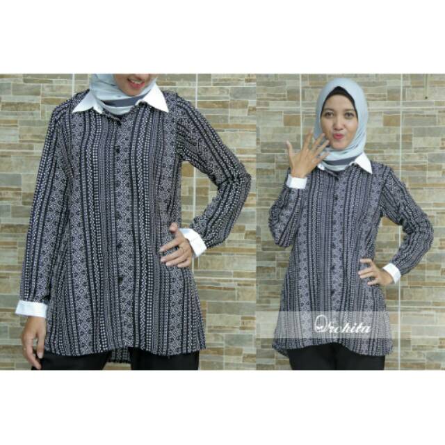 Monochrome Blouse Rayon Uniqlo