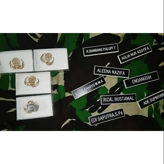 

Papan Nama