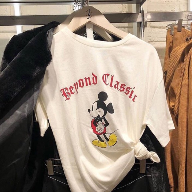 T-Shirt Stradivarius Mickey Mouse Murah Meriah Berkualitas