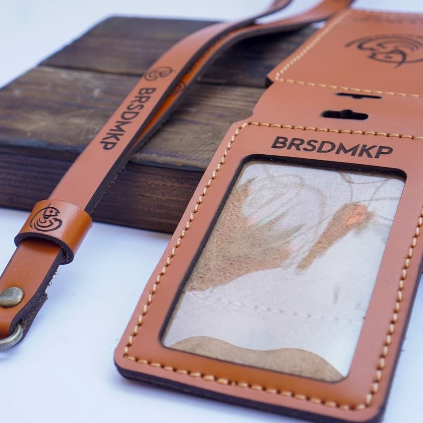 

id card holder name tag kulit lanyard id card kulit custom nama dan logo