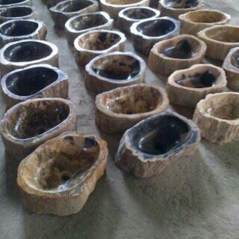 wastafel batu fosil alami