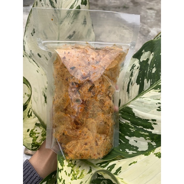

KRIPIK KACA PEDAS DAUN JERUK DAN ORIGINAL 250gr