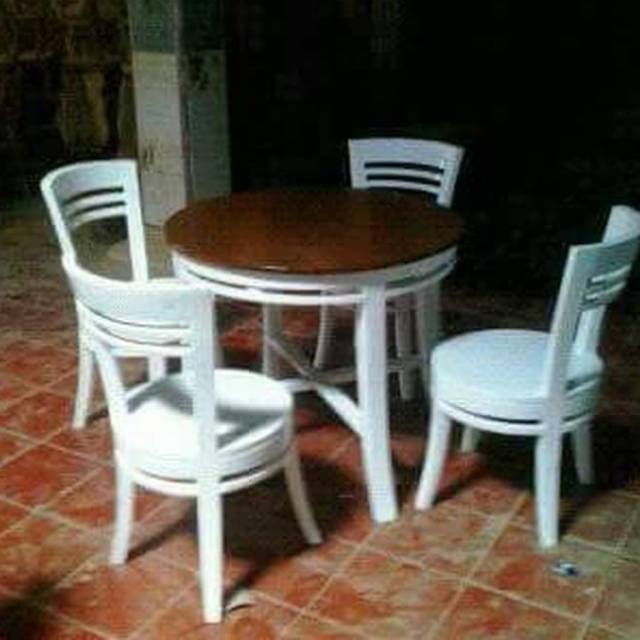 Meja makan duco putih bundar,meja makan kayu jati resto ukir jepara