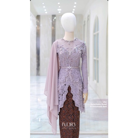 Sewa Kebaya Ivory Studio Diandra
