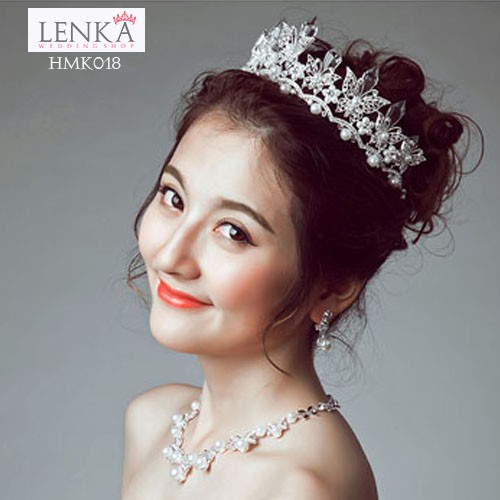 Aksesoris Royal Crystal Wedding Modern Lenka - HMK018