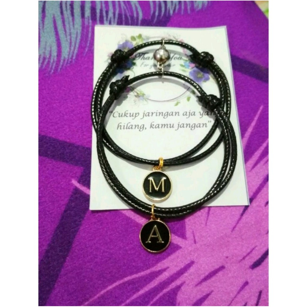 GELANG TALI SATIN INISIAL BULAT /GELANG TANGAN