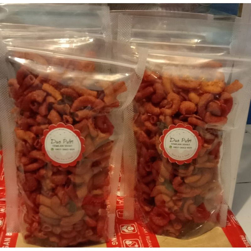 

Macroni pedes jeruk purut Duo Putri
