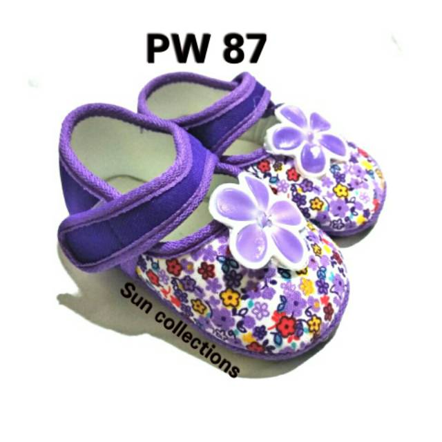 Prewalker Baby / Sepatu Bayi Karakter Motif Lucu 30 Pasang 1 KG