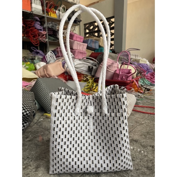 Tas Anyaman Plastik / Tas Wanita / Tote Bag / Tas Belanja / Tas Souvenir Jali Motif