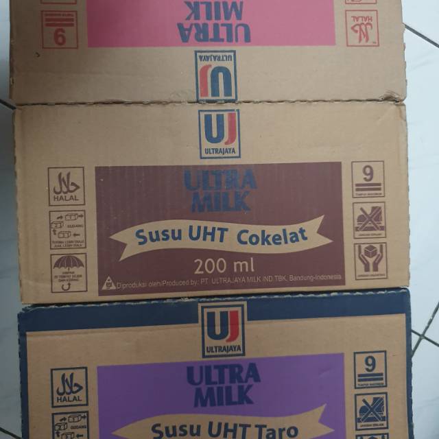 

UHT ULTRA JAYA 200 ml COKLAT, FULL CREAM, STRAWBERRY