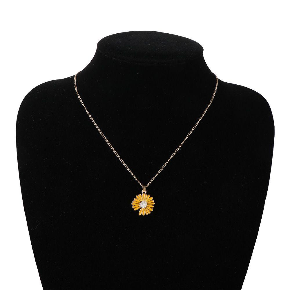 ❈ROWAN❈ Fashion Daisy Flower Necklace Novelty Neck Jewelry Sunflower Necklace Metal Pendant Cute Choker Adjustable Collar/Multicolor