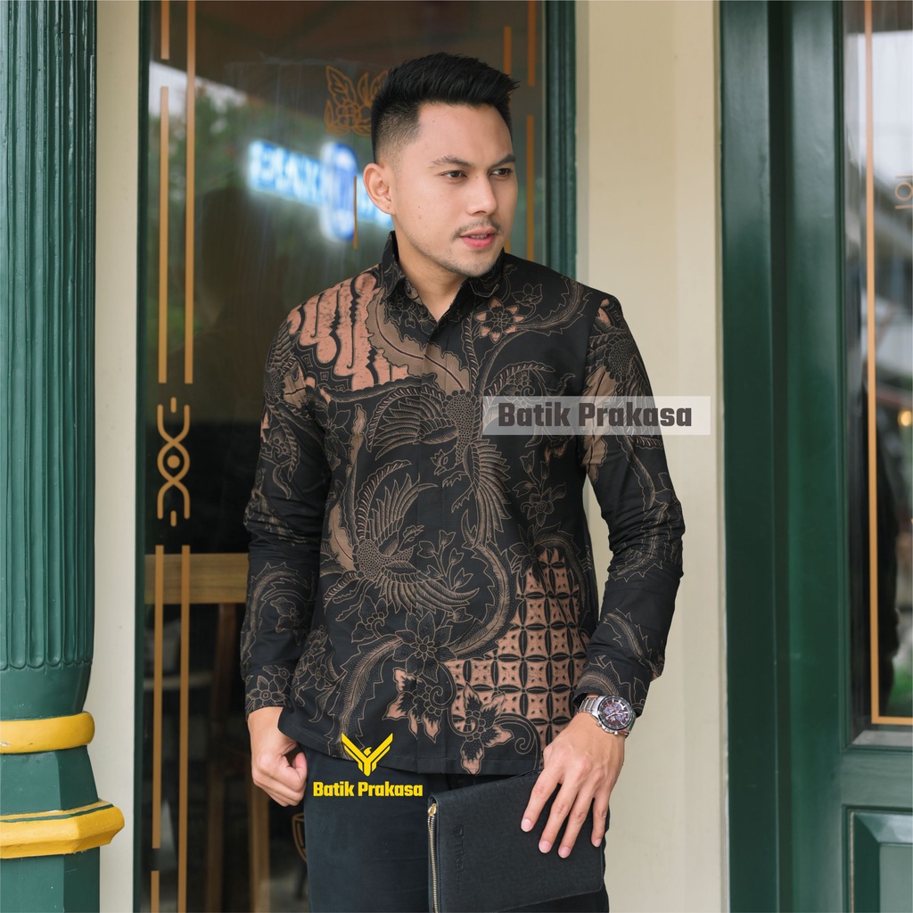 Kemeja Batik Prakasa Motif Krisna Ireng Slimfit Lengan Panjang Batik Solo