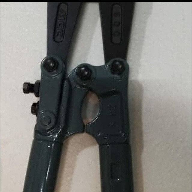 

DMT | BOLT CUTTER 24 inch