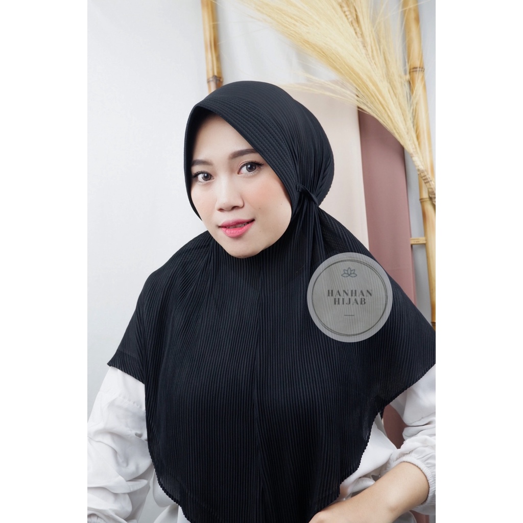 𝗛𝗮𝗻𝗵𝗮𝗻 𝗛𝗶𝗷𝗮𝗯 - Bergo Plisket Tali Ceruty Maryam (Hijab Instan Plisket)