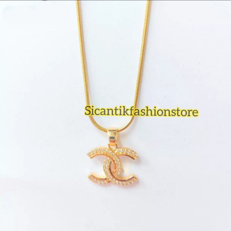 Kalung Titanium gold liontin Chanell Gold Fashion Wanita Terlaris Anti Karat Tidak Luntur lucu Bagus