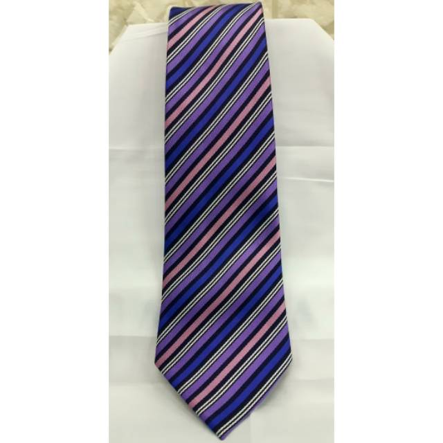 Dasi import warna ungu tua motif salur