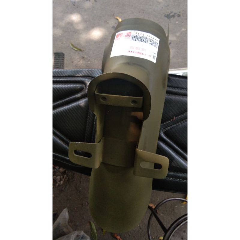 SELEBOR BELAKANG C70 THERESTAR