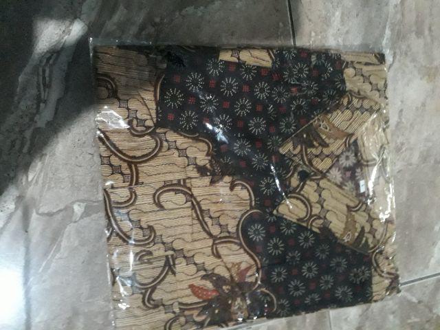 Distro Batik Hrb026 Kenongo Kemeja Tosca Pendek Pekalongan Pad M L Xl Sogan Tulis Halus Kemeja Batik