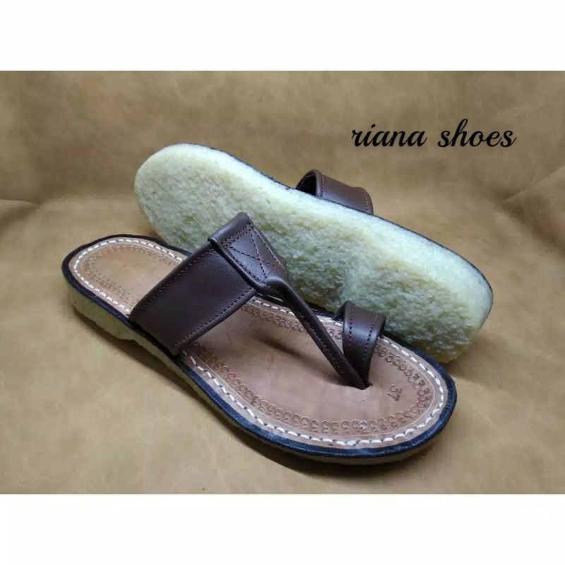 Sandal kulit asli tarumpah wanita motif jempol size 36-42