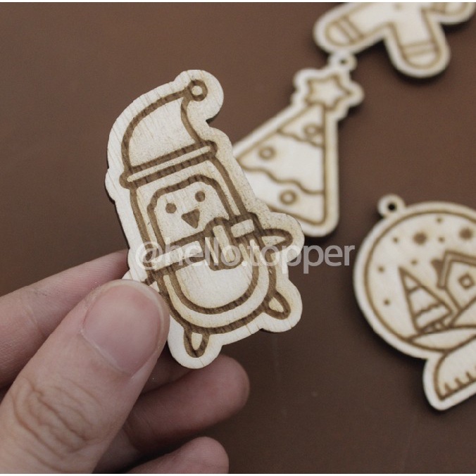 

Hiasan Natal Kayu | Label Hampers Tag Christmas | Christmas Tag Keren