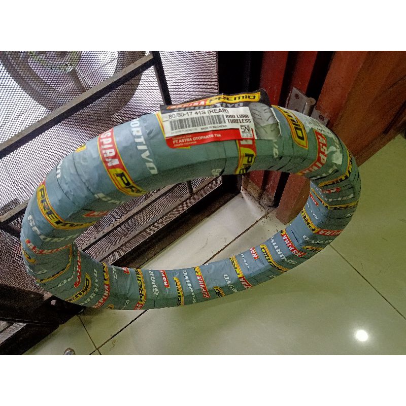 Ban Tubeless Aspira Premio Ring 17 80/80 BARU