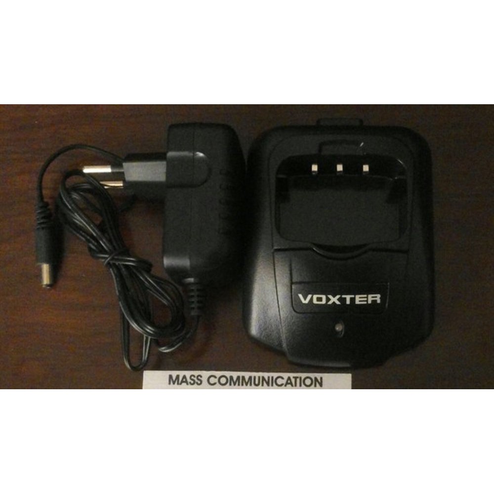 CHARGER VOXTER UV B5