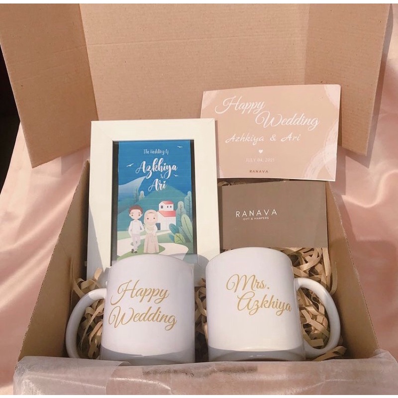 

RANAVA Wedding Custom Hampers | Hampers Pernikahan | Kado Pernikahan | Wedding Gift Custom Tangerang
