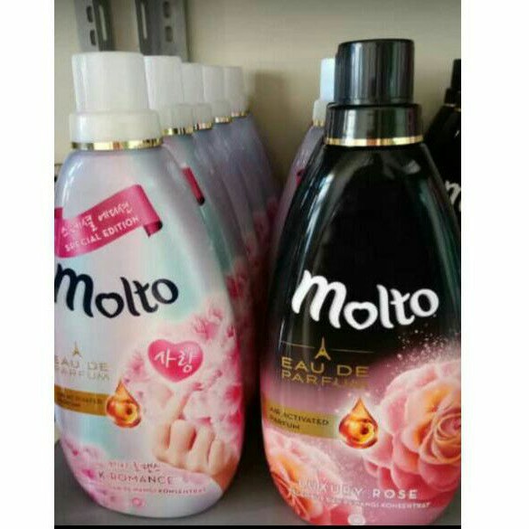 molto pewangi botol 800ml