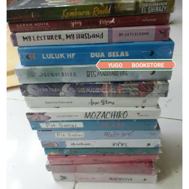 1 PAKET 15 NOVEL BEST SELLER Shopee Indonesia 