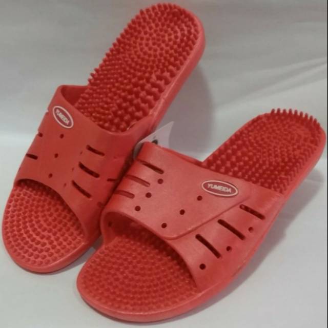 SANDAL DURI REFLEKSI KESEHATAN WANITA