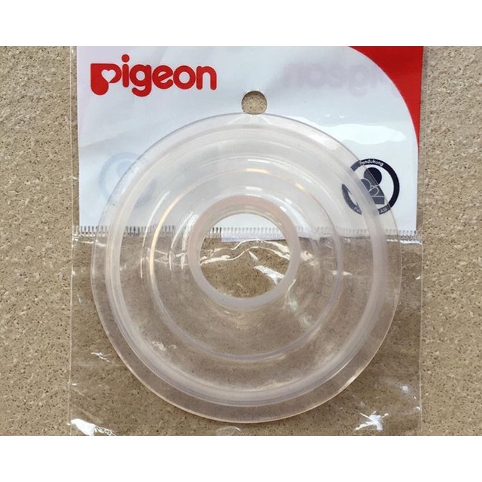 Pigeon Silicone Corong