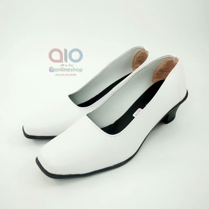 Sepatu Pantofel Wanita Hak 5 Cm Heels Putih Polos Formal Kerja Bidan Perawat Dokter AW16