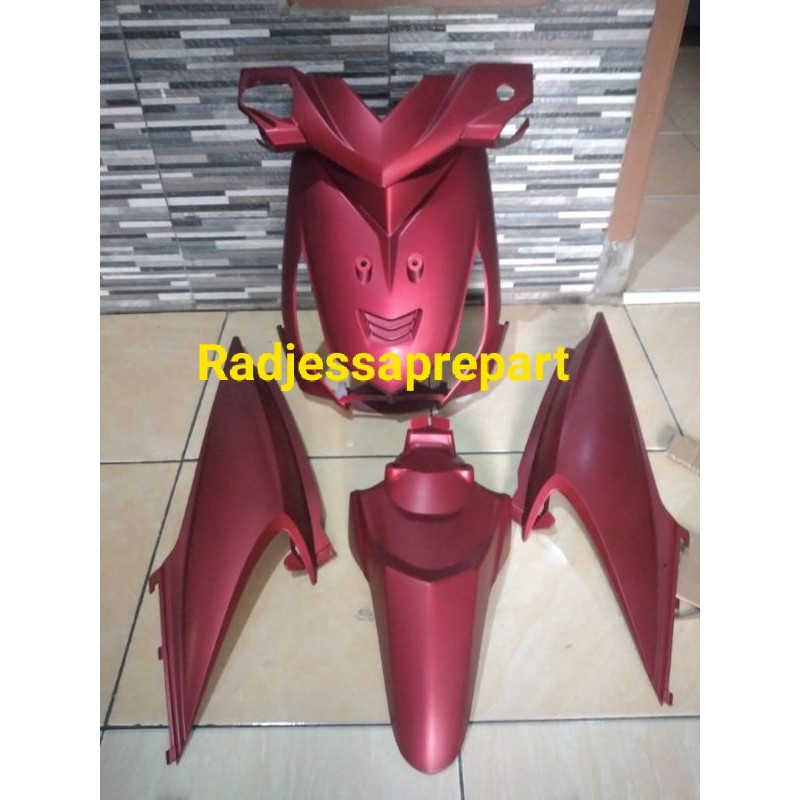 Cover body full halus beat karbu merah doff