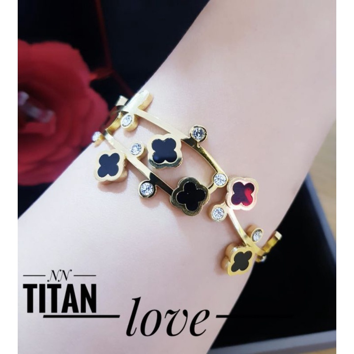 Titanium gelang wanita t355