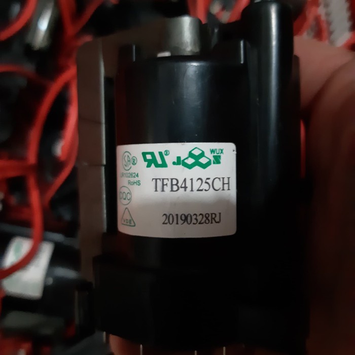 PLYBACK TFB4125 TFB4125CH FLYBACK TFB4125 TFB4125CH PLAYBACK TFB4125