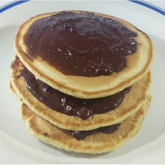 

PANCAKE Selai Cokelat Ovomaltine Crunchy