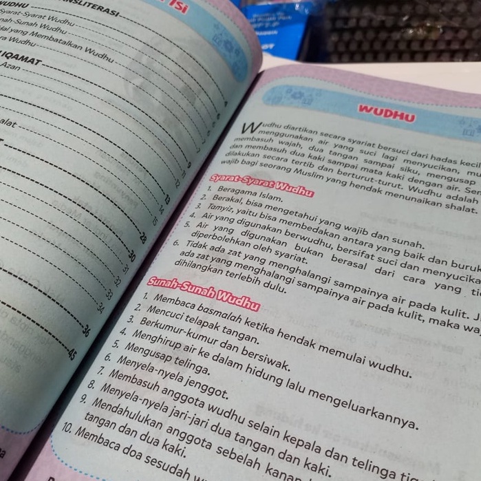 Buku Pertamaku Wudhu Shalat Dan Berdoa - Tuntunan Shalat Anak - LM