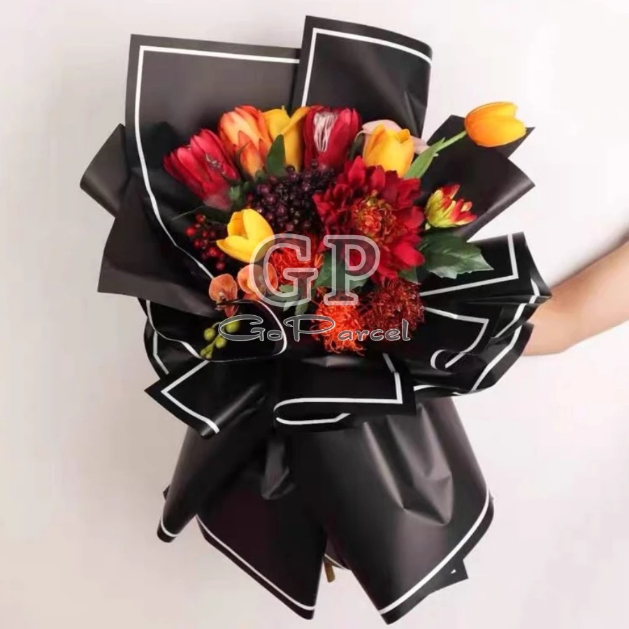 ( 5 Lembar ) MONOCHROME COLOR - FLOWER WRAPPING PAPER BLACK &amp; WHITE HITAM PUTIH MONOCHROME KOREAN PLASTIC CELLOPHANE KERTAS BUNGA FLORIST