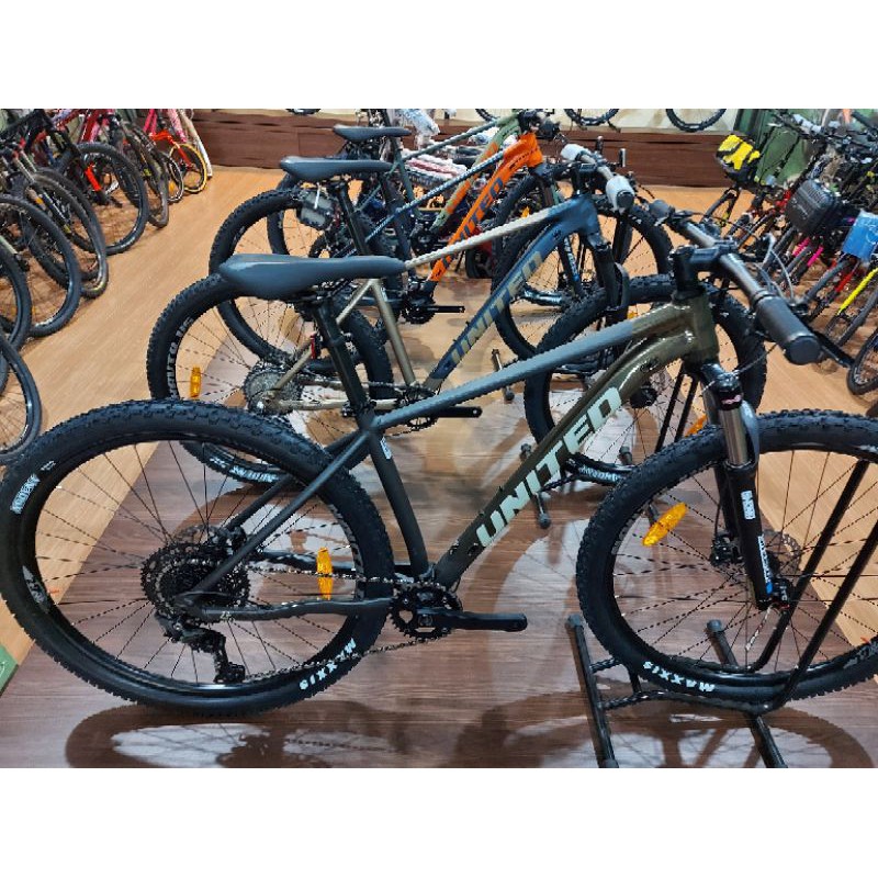 Sepeda mtb 27.5 + 29 inch United Clovis 6.1