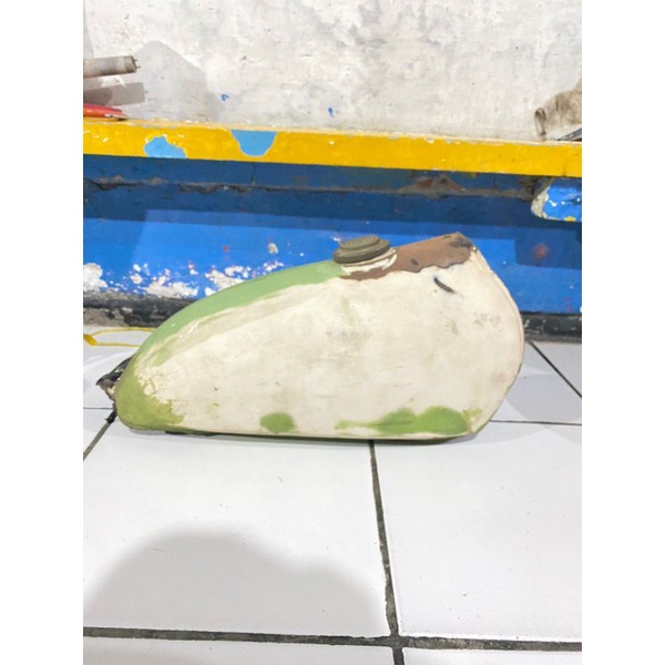 tangki yamaha dt B original