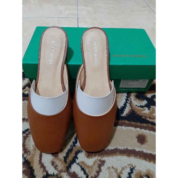 BUCCHERI BUCHERI SHOES SANDAL MULES FLAT SELOP SLOP COKLAT MUDA SIZE 37 NEW & 10000% ORIGINAL
