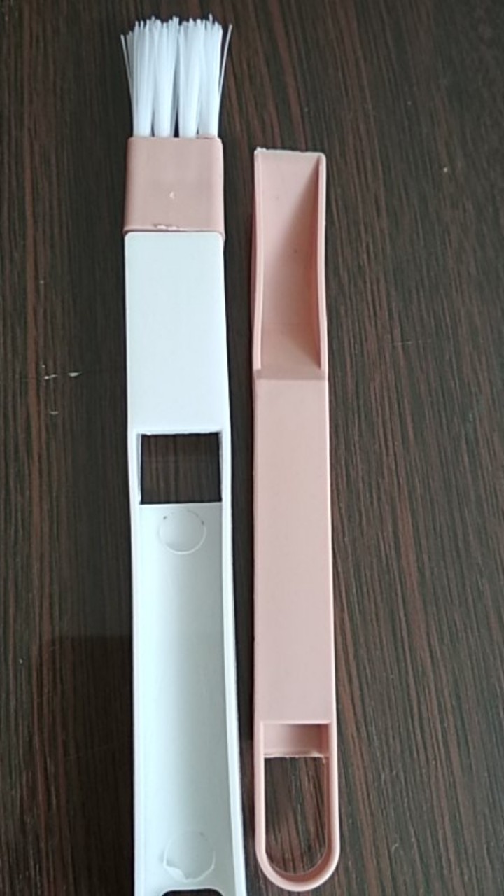 Sikat Mini Pembersih Keyboard Komputer Aneka Warna Ukuran 19x2x1.2cm Untuk Hadiah